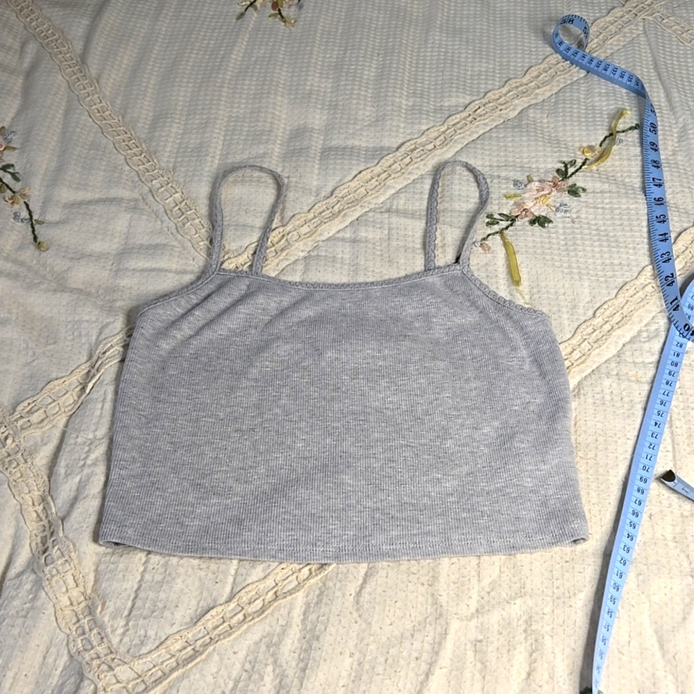 Gray crop tank